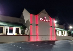 Ramada by Wyndham & Suites Warner Robins