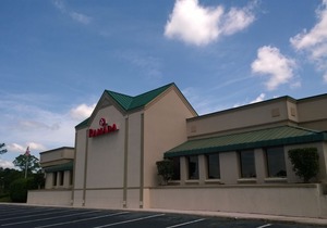 Ramada by Wyndham & Suites Warner Robins