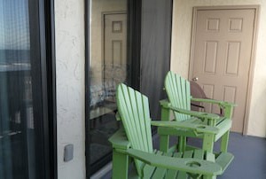 Waterpointe1 #305 Ocean Front - 3b/2b - Pools - W/D - WIFI - Cable - Sleeps 6