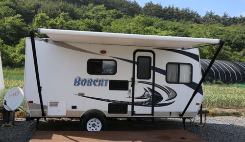 Room (Exciting Mom (171))