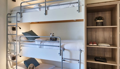 Spacious Family suite | 4 adults - 3 kids