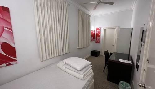 Double Private Room with shared bathroom