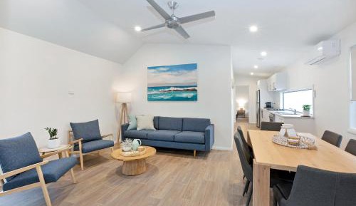 Premium Cabin - Sleeps 6