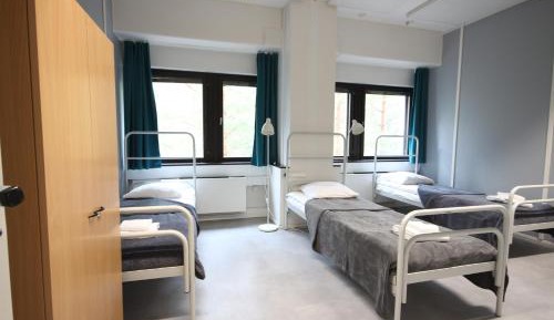 Basic Triple Room with Shared Bathroom