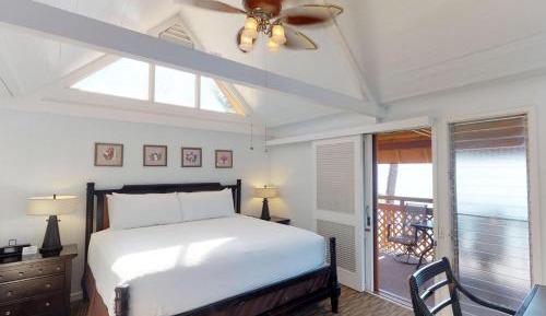 Ocean Front King
