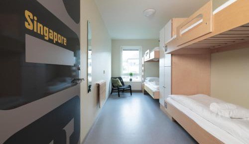 Quadruple Room with Shared Bathroom