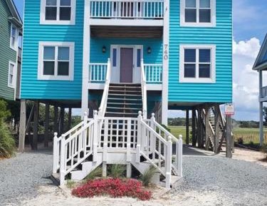 Four-Bedroom Holiday Home