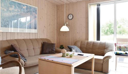 Three-Bedroom Vacation Home 