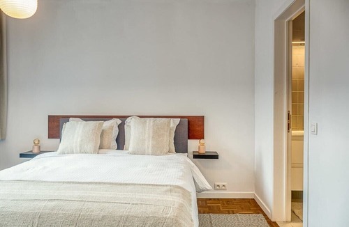 University District Apartment | Smart and cosy 4P Apt in Antwerp with balcony