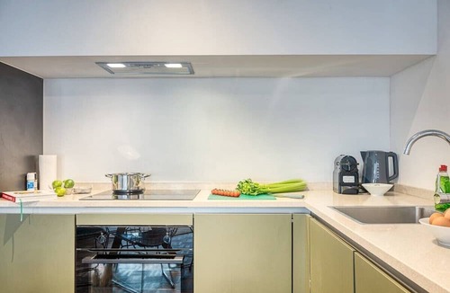 University District Apartment | Smart and cosy 4P Apt in Antwerp with balcony