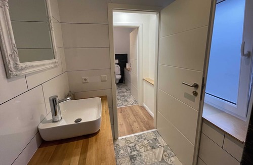 Oerlinghausen Apartment | Große, Gemütliche und Stilvoll Eingerichtete Ferienwohnung in Oerlinghausen