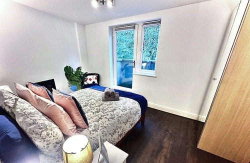 Camden Apartment | Cozy 2Bed Haven in London