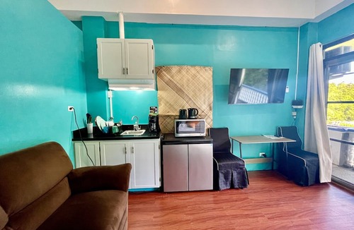 Koror Apartment | Ngermid Oasis - Spacious Studio Loft W/ Kitchen & Garden Views