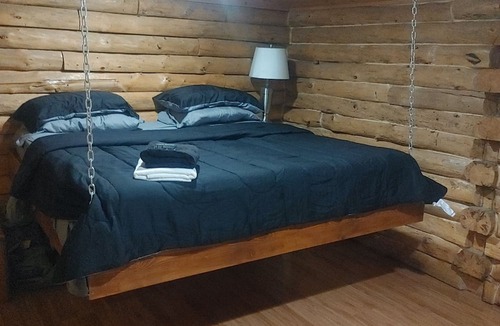 Manitoba Cabin | Cottage w/firepit, hot tub , next to ATV trails