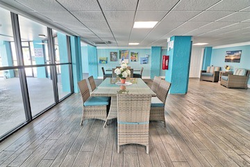 Windy Hill Condo | Waterpointe1 #305 Ocean Front - 3b/2b - Pools - W/D - WIFI - Cable - Sleeps 6