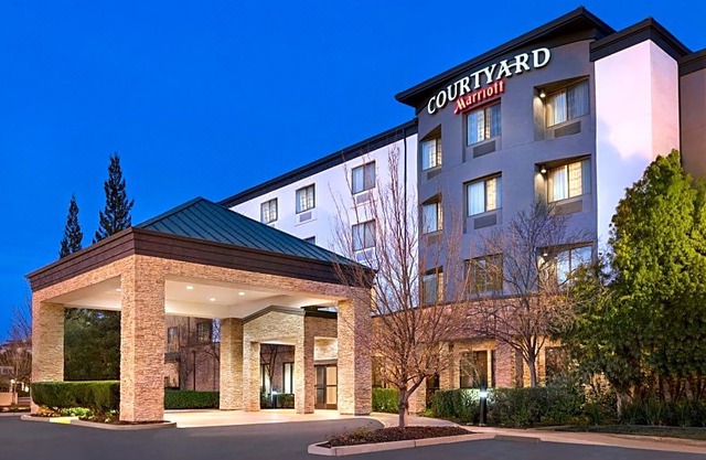 Courtyard by Marriott Sacramento Folsom
